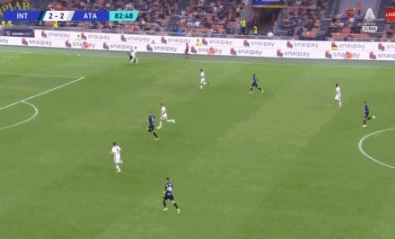 1632596560133098378.gif